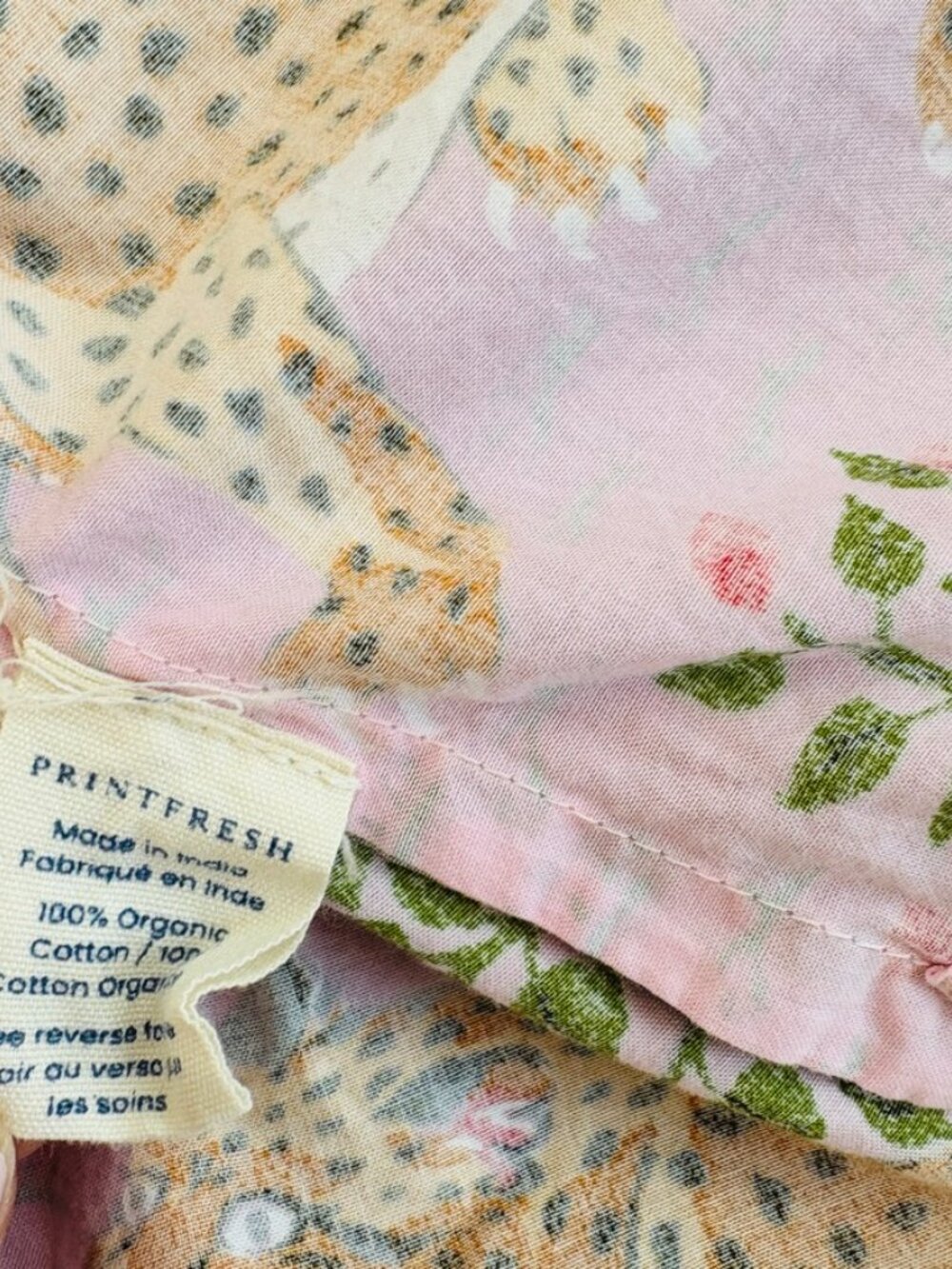 Printfresh Robe in Bagheera In Blush Tiger Print Size L/XL - Picture 8 of 11
